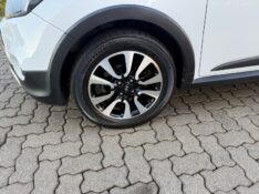 HYUNDAI HB20X 1.6 16V STYLE FLEX 4P AUTOMÁTICO 2017/2017 ELY AUTOMÓVEIS LAJEADO / Carros no Vale