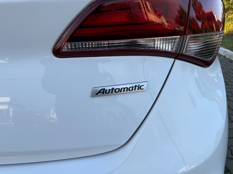 HYUNDAI HB20X 1.6 16V STYLE FLEX 4P AUTOMÁTICO 2017/2017 ELY AUTOMÓVEIS LAJEADO / Carros no Vale