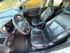 HYUNDAI HB20X 1.6 16V STYLE FLEX 4P AUTOMÁTICO 2017/2017 ELY AUTOMÓVEIS LAJEADO / Carros no Vale