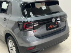 VOLKSWAGEN T-CROSS 1.0 200 TSI 2019/2020 MAIS FÁCIL VEÍCULOS SANTA CRUZ DO SUL / Carros no Vale