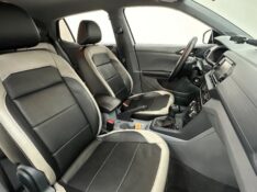 VOLKSWAGEN T-CROSS 1.0 200 TSI 2019/2020 MAIS FÁCIL VEÍCULOS SANTA CRUZ DO SUL / Carros no Vale