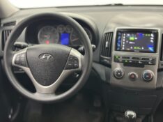 HYUNDAI I30 2.0 16V 145CV 2012 2011/2012 MAIS FÁCIL VEÍCULOS SANTA CRUZ DO SUL / Carros no Vale