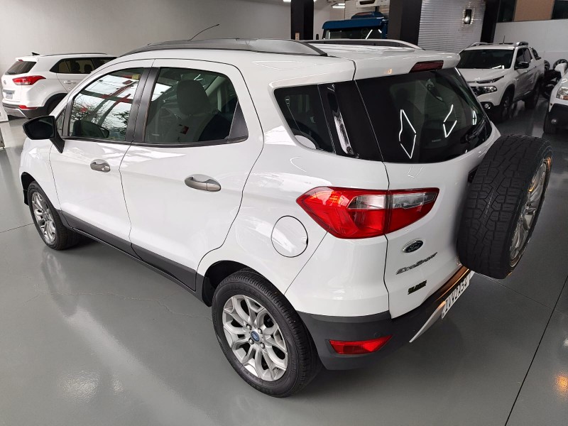 FORD ECOSPORT FREESTYLE 1.6 16V FLEX 5P /2015 BELAVENDA AUTOMÓVEIS ARROIO DO MEIO / Carros no Vale