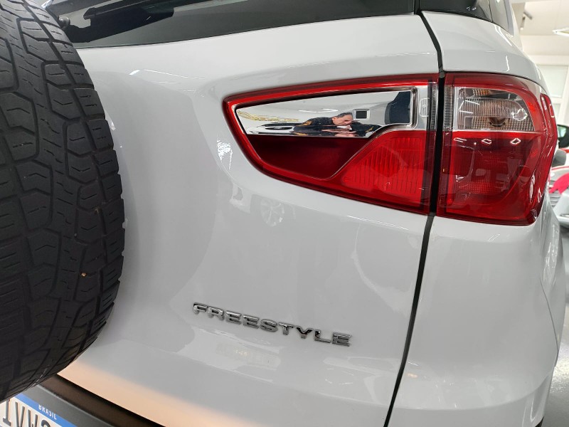 FORD ECOSPORT FREESTYLE 1.6 16V FLEX 5P /2015 BELAVENDA AUTOMÓVEIS ARROIO DO MEIO / Carros no Vale