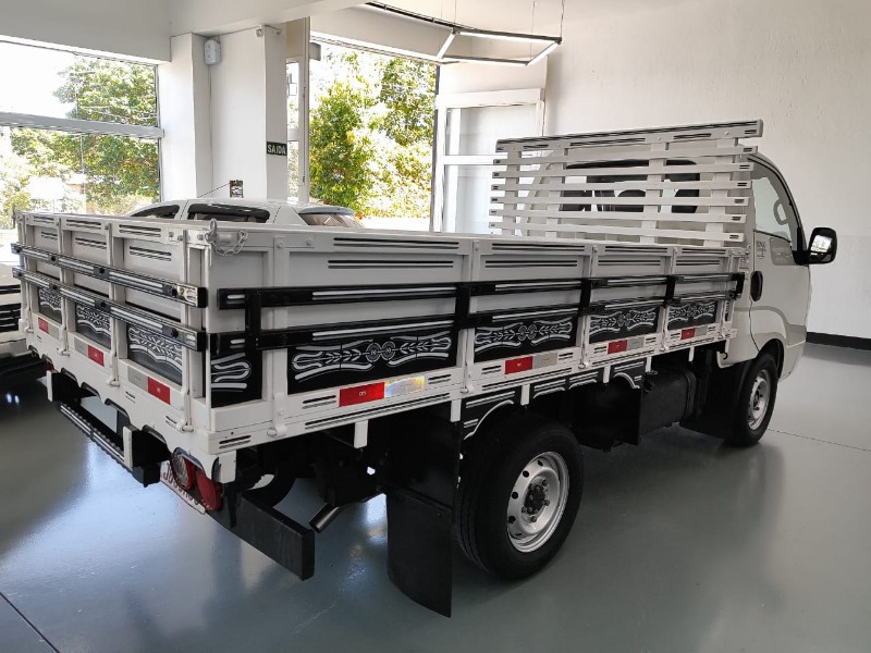 KIA BONGO K-2500 /2023 BELAVENDA AUTOMÓVEIS ARROIO DO MEIO / Carros no Vale