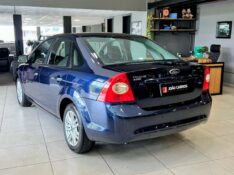 FORD FOCUS SEDAN 1.6 GLX 2013/2013 JOÃO CARROS MULTIMARCAS GUAPORÉ / Carros no Vale
