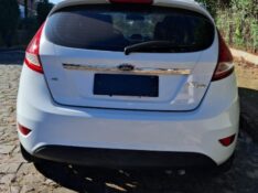 FORD FIESTA 1.6 SE 16V 2013/2013 STOPCAR MULTIMARCAS ESTRELA / Carros no Vale