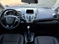 FORD FIESTA 1.6 SE 16V 2013/2013 STOPCAR MULTIMARCAS ESTRELA / Carros no Vale