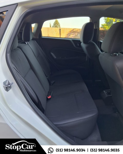 FORD FIESTA 1.6 SE 16V 2013/2013 STOPCAR MULTIMARCAS ESTRELA / Carros no Vale