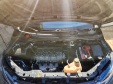 CHEVROLET ONIX LTZ 1.4 2016/2017 TS VEÍCULOS ANTA GORDA / Carros no Vale