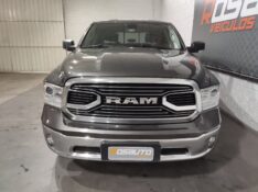 DODGE RAM 5.7 1500 LARAMIE 4X4 V8 2023/2023 ROSAUTO VEÍCULOS VENÂNCIO AIRES / Carros no Vale