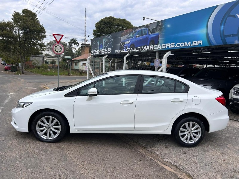HONDA CIVIC SEDAN LXR 2.0 FLEXONE 16V AUT. 4P 2014/2014 LS MULTIMARCAS VENÂNCIO AIRES / Carros no Vale