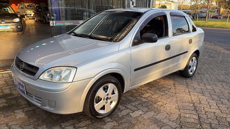 CHEVROLET CORSA 1.8 MPFI SEDAN 8V 2003/2004 RICARDINHO AUTOMÓVEIS MONTENEGRO / Carros no Vale