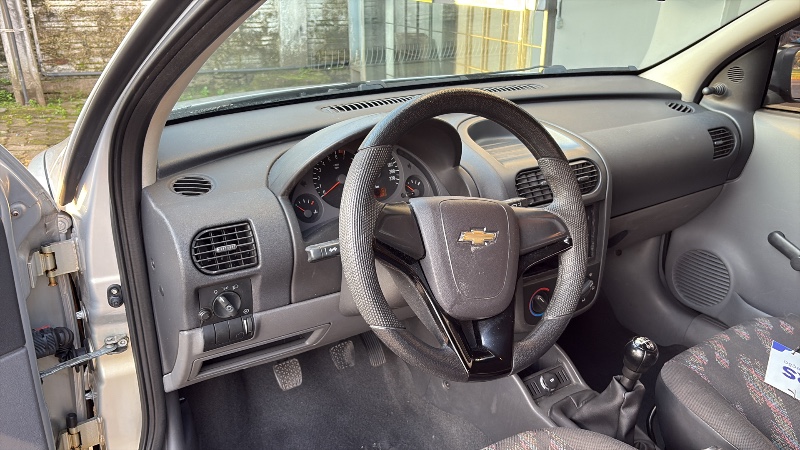 CHEVROLET CORSA 1.8 MPFI SEDAN 8V 2003/2004 RICARDINHO AUTOMÓVEIS MONTENEGRO / Carros no Vale