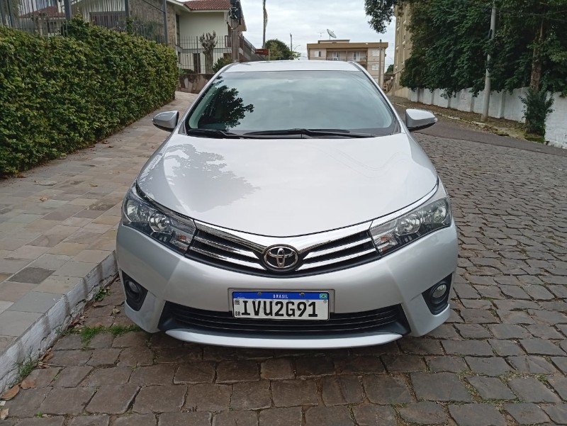 TOYOTA COROLLA 2.0 XEI 2014/2015 ALTERNATIVA VEÍCULOS LAJEADO / Carros no Vale