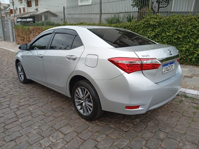 TOYOTA COROLLA 2.0 XEI 2014/2015 ALTERNATIVA VEÍCULOS LAJEADO / Carros no Vale