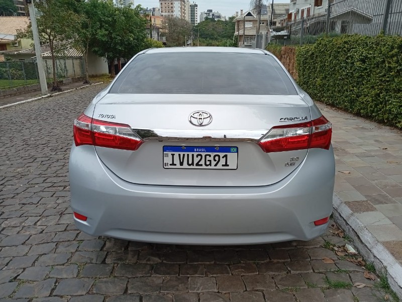 TOYOTA COROLLA 2.0 XEI 2014/2015 ALTERNATIVA VEÍCULOS LAJEADO / Carros no Vale