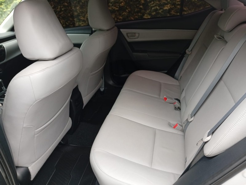 TOYOTA COROLLA 2.0 XEI 2014/2015 ALTERNATIVA VEÍCULOS LAJEADO / Carros no Vale
