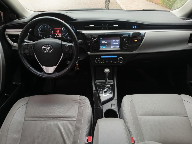 TOYOTA COROLLA 2.0 XEI 2014/2015 ALTERNATIVA VEÍCULOS LAJEADO / Carros no Vale