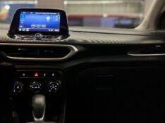 CHEVROLET TRACKER 1.2 12V LTZ TURBO 2020/2021 JM AUTOMÓVEIS VENÂNCIO AIRES / Carros no Vale