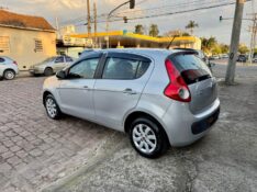 FIAT PALIO 1.0 MPI ATTRACTIVE 8V FLEX 4P MANUAL 2015/2016 AR MULTIMARCAS VENÂNCIO AIRES / Carros no Vale