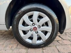 FIAT PALIO 1.0 MPI ATTRACTIVE 8V FLEX 4P MANUAL 2015/2016 AR MULTIMARCAS VENÂNCIO AIRES / Carros no Vale