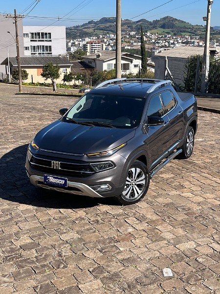 FIAT TORO 2.0 16V TURBO DIESEL VOLCANO 4WD AUTOMÁTICO 2022/2022 BOSCO AUTOMÓVEIS GUAPORÉ / Carros no Vale