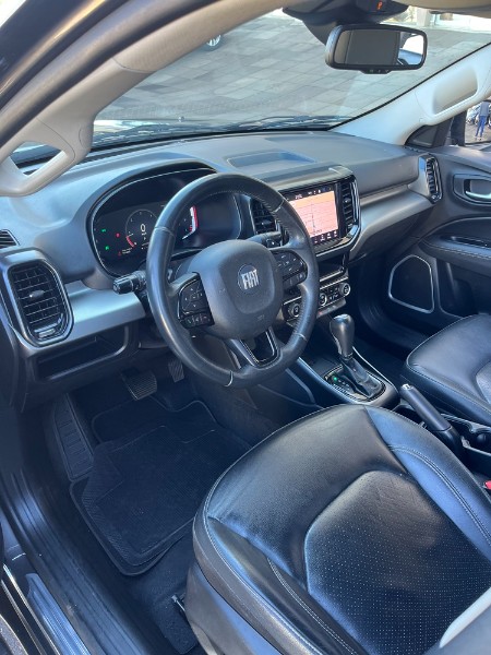 FIAT TORO 2.0 16V TURBO DIESEL VOLCANO 4WD AUTOMÁTICO 2022/2022 BOSCO AUTOMÓVEIS GUAPORÉ / Carros no Vale