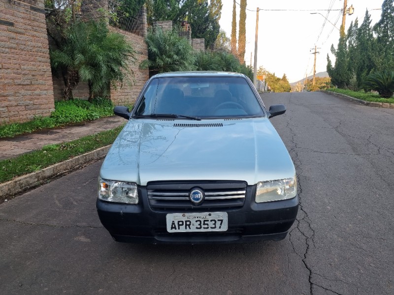 FIAT UNO 1.0 2008/2008 MG VEÍCULOS ARROIO DO MEIO / Carros no Vale