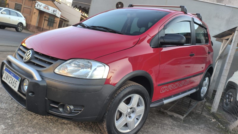 VOLKSWAGEN CROSSFOX 1.6 8V FLEX 2007/2007 ADRIANO VEÍCULOS CRUZEIRO DO SUL / Carros no Vale