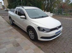 VOLKSWAGEN SAVEIRO 1.6 CE 2013/2014 ALTERNATIVA VEÍCULOS LAJEADO / Carros no Vale