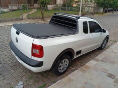 VOLKSWAGEN SAVEIRO 1.6 CE 2013/2014 ALTERNATIVA VEÍCULOS LAJEADO / Carros no Vale