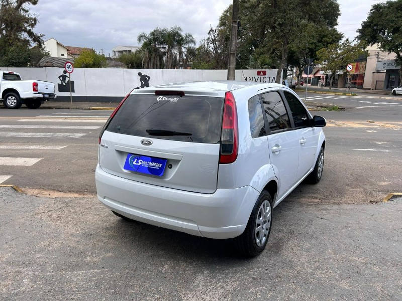 FORD FIESTA 1.0 8V FLEX/CLASS 1.0 8V FLEX 5P 2014/2014 LS MULTIMARCAS VENÂNCIO AIRES / Carros no Vale