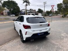CHEVROLET ONIX HATCH PREM 1.0 12V TB FLEX 5P AUT. 2020/2020 LS MULTIMARCAS VENÂNCIO AIRES / Carros no Vale