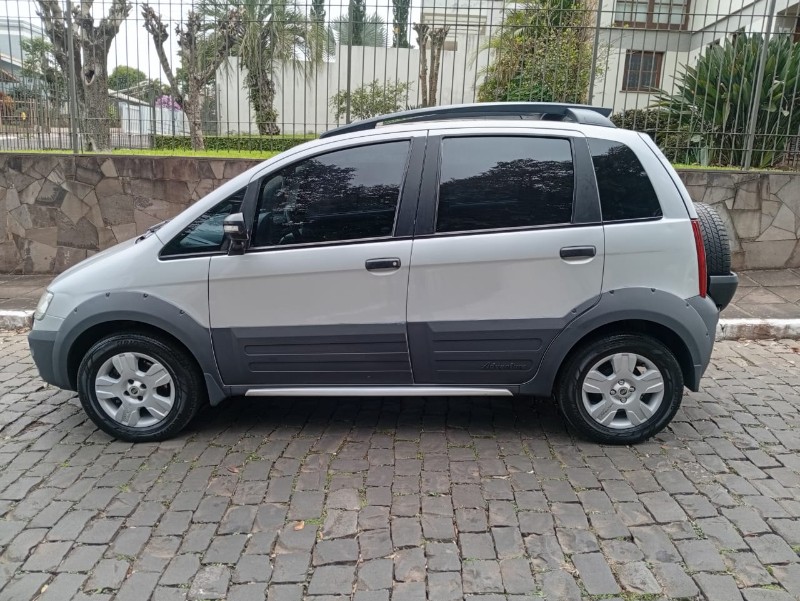 FIAT IDEA ADVENTURE 1.8 2008/2008 ALTERNATIVA VEÍCULOS LAJEADO / Carros no Vale