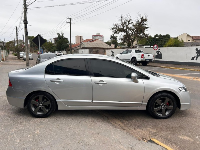 HONDA CIVIC SEDAN LXS 1.8/1.8 FLEX 16V MEC 4P 2007/2007 LS MULTIMARCAS VENÂNCIO AIRES / Carros no Vale