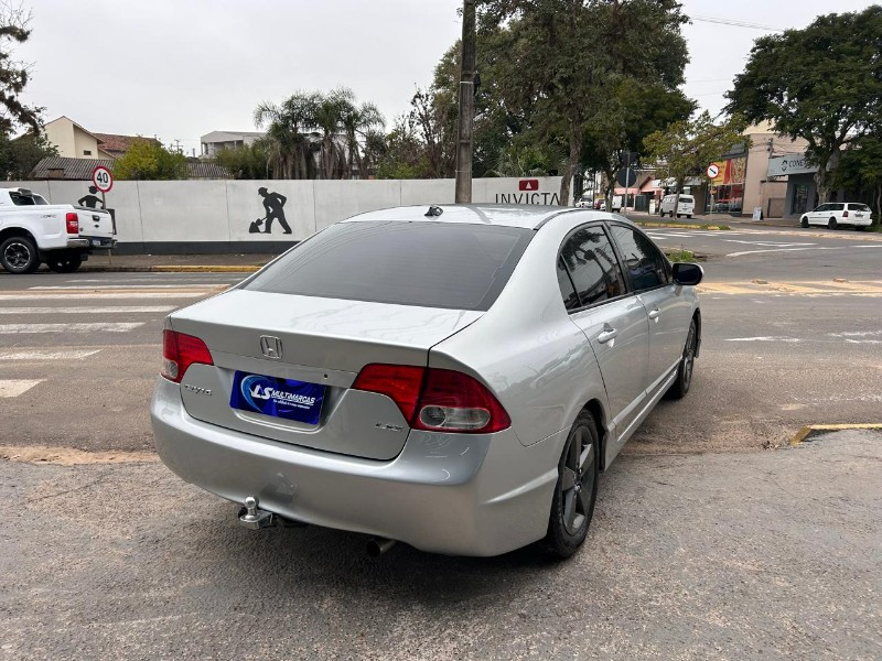 HONDA CIVIC SEDAN LXS 1.8/1.8 FLEX 16V MEC 4P 2007/2007 LS MULTIMARCAS VENÂNCIO AIRES / Carros no Vale