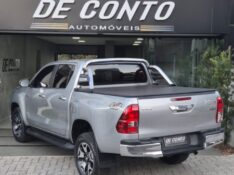 TOYOTA HILUX 2.8 SRX 4X4 16V 2019/2019 DE CONTO AUTOMÓVEIS SARANDI / Carros no Vale