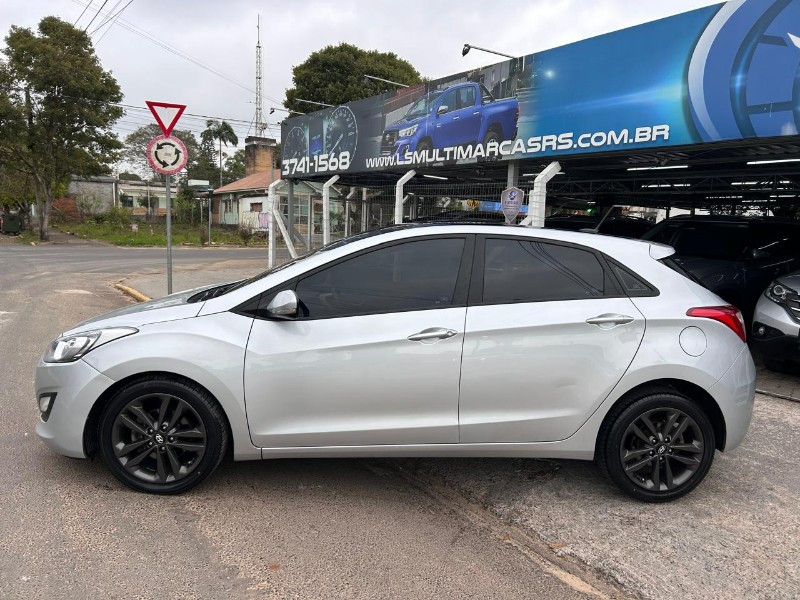 HYUNDAI I30 1.8 16V AUT 2016/2016 LS MULTIMARCAS VENÂNCIO AIRES / Carros no Vale