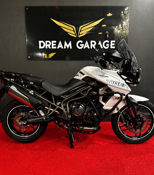 TRIUMPH TIGER 800 XRX /2019 EXCLUSIVO VEÍCULOS SANTA CRUZ DO SUL / Carros no Vale