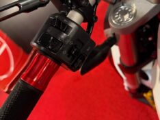 DUCATI MONSTER 796 /2013 EXCLUSIVO VEÍCULOS SANTA CRUZ DO SUL / Carros no Vale