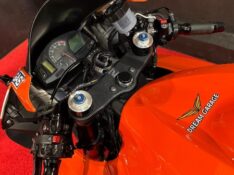 HONDA MOTOS CBR 600 RR /2008 EXCLUSIVO VEÍCULOS SANTA CRUZ DO SUL / Carros no Vale