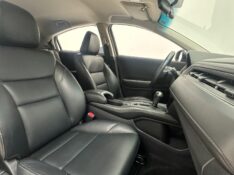 HONDA HR-V 1.8 16V FLEX EXL 4P AUTOMÁTICO 2015/2016 MAIS FÁCIL VEÍCULOS SANTA CRUZ DO SUL / Carros no Vale
