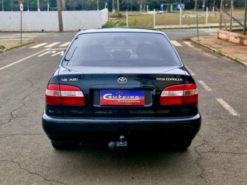 TOYOTA COROLLA 1.8 XEI 16V 1999/1999 CRUZEIRO MULTIMARCAS CRUZEIRO DO SUL / Carros no Vale