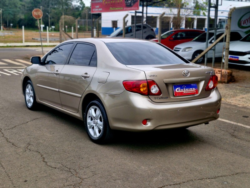 TOYOTA COROLLA 1.8 XEI 16V 2009/2009 CRUZEIRO MULTIMARCAS CRUZEIRO DO SUL / Carros no Vale