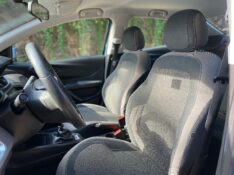 CHEVROLET PRISMA LT 1.0 2015/2016 ESTAÇÃO DO CARRO ESTRELA / Carros no Vale