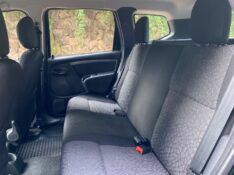 RENAULT DUSTER EXPRESSION 1.6 2014/2015 ESTAÇÃO DO CARRO ESTRELA / Carros no Vale