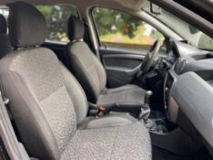 RENAULT DUSTER EXPRESSION 1.6 2014/2015 ESTAÇÃO DO CARRO ESTRELA / Carros no Vale