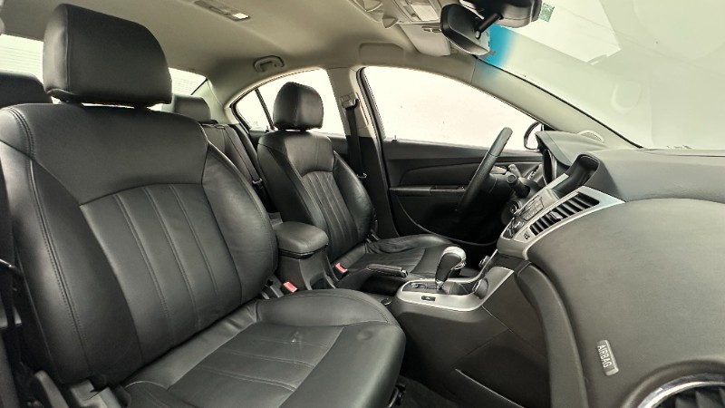 CHEVROLET CRUZE LT 1.8 16V FLEXPOWER 4P AUT. 2014/2014 MAIS FÁCIL VEÍCULOS SANTA CRUZ DO SUL / Carros no Vale
