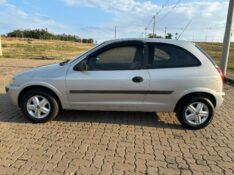 CHEVROLET CELTA 1.0 /2001 RT 811 VEÍCULOS ARROIO DO MEIO / Carros no Vale